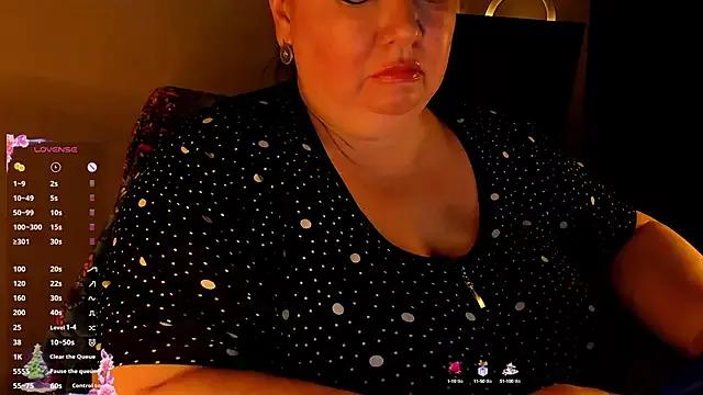 SexxyDreams1 from StripChat