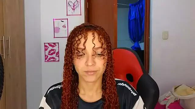 SexyLeilaa from StripChat
