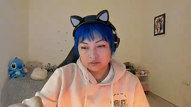 Naked Room Shaddycute_ 