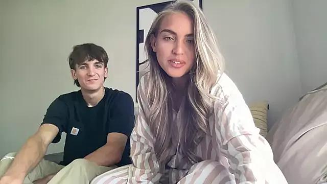 ShaniRea from StripChat