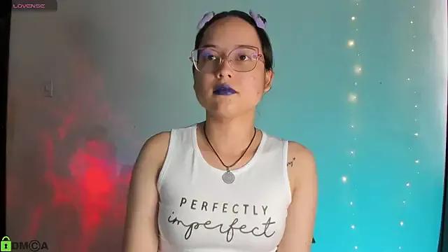 shantalc3rezo from StripChat