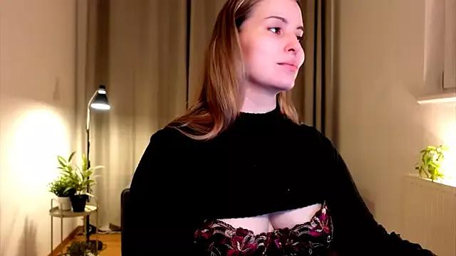 ShyHotNerd from StripChat