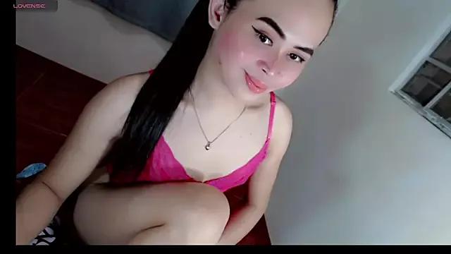 slutty_afina from StripChat is Freechat