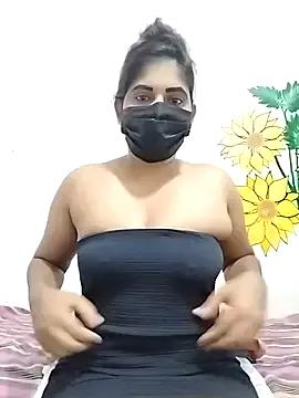 Naked Room SLZAARA 