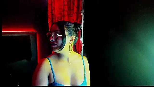 sofi_angels from StripChat