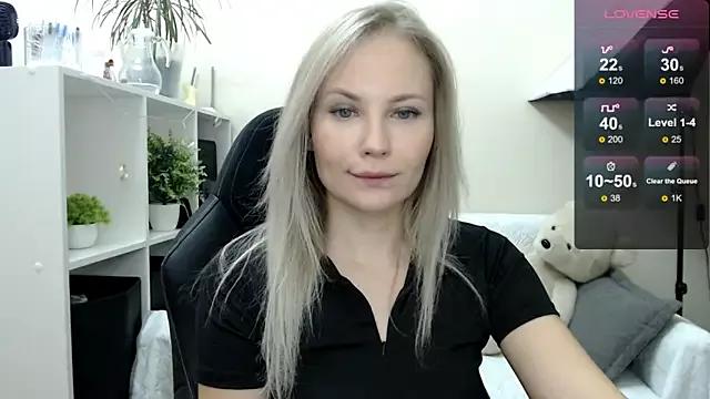 Naked Room Sunny_bunny6 