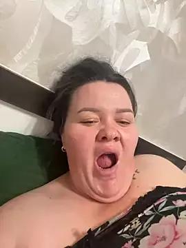 SunnyLeila2101 from StripChat