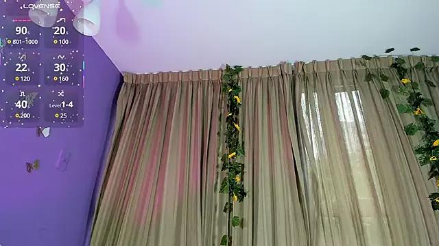 SunnyPage from StripChat
