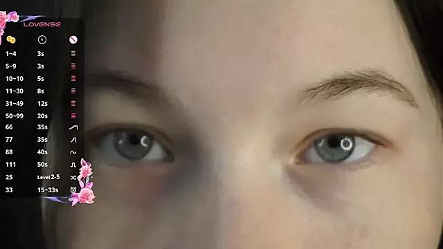 SunshineSoul from StripChat