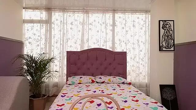 sweet_ahinara from StripChat