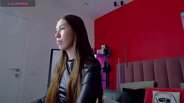 SweetySonya from StripChat