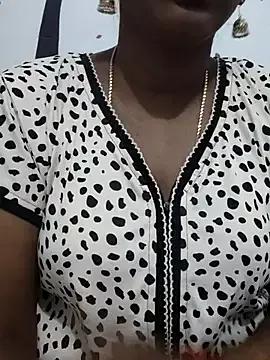 Naked Room Tamil_Meera12 
