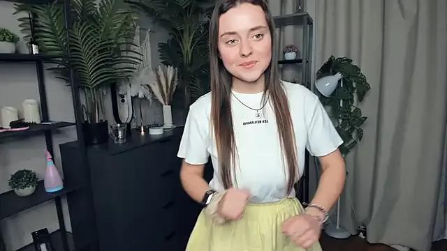 ThelmaJusto from StripChat