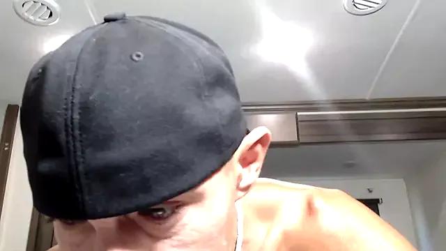 ThickD2C from StripChat is Freechat