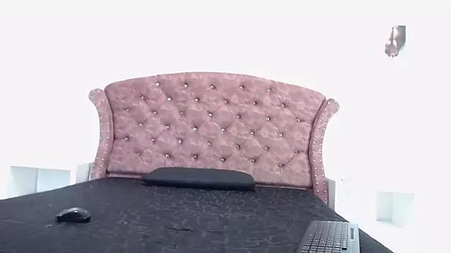 Tiifany_Baker from StripChat