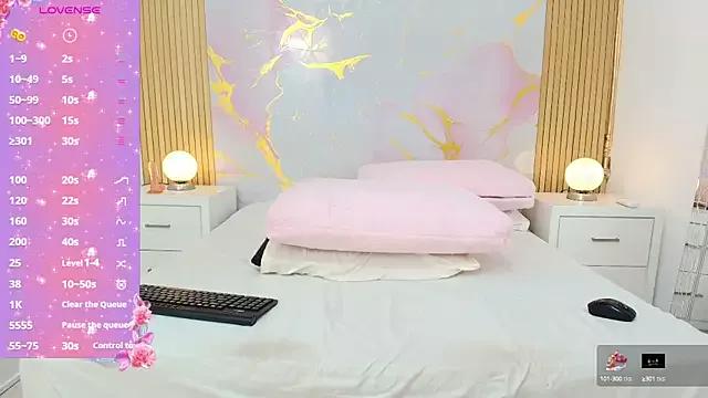 Tiifany_Baker from StripChat