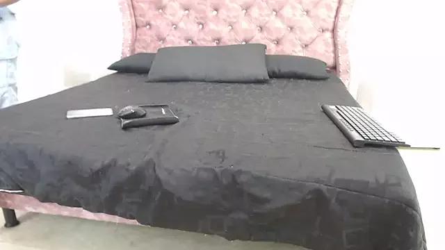 Tiifany_Baker from StripChat