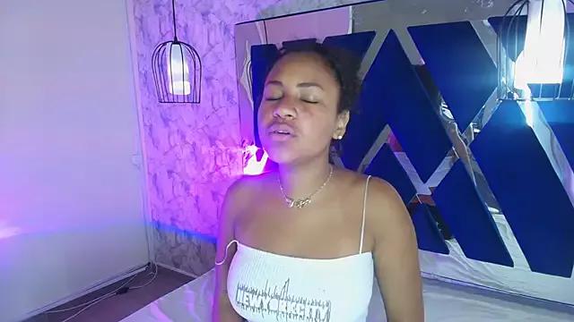 Trixi_love from StripChat