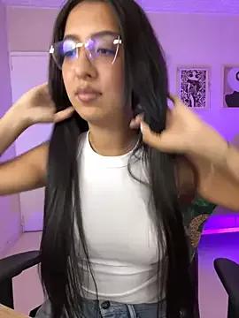 Valerygomez02 from StripChat
