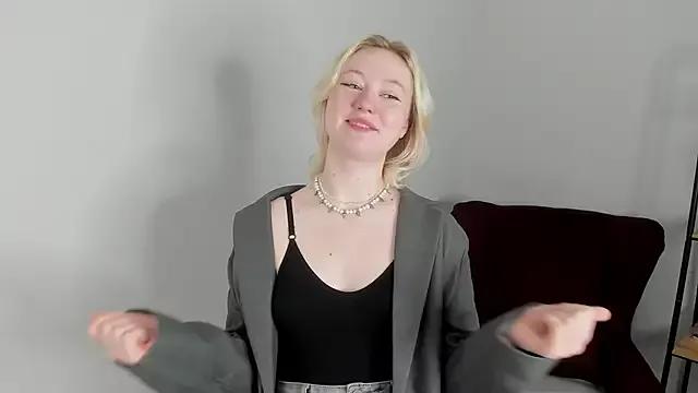 Violet_Willis from StripChat