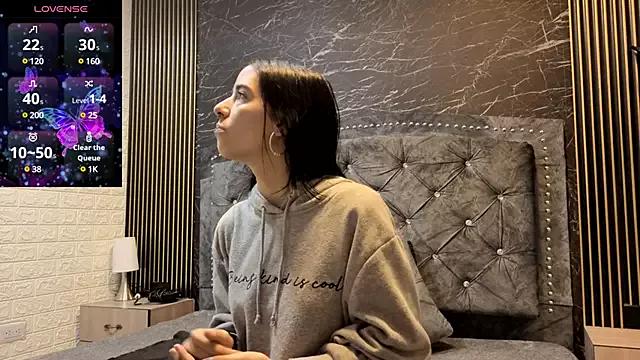violett__golden from StripChat
