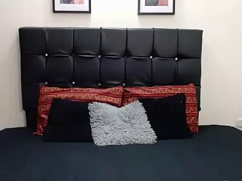 Violette_Adams from StripChat