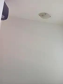 Naked Room Virgin_Pussy_Love 