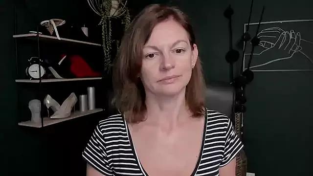 VivianWILD from StripChat