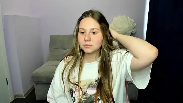 WhyiL0ve from StripChat