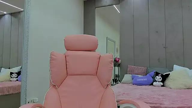 Yanna_miana from StripChat