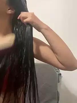 youngsexywoman from StripChat is Group