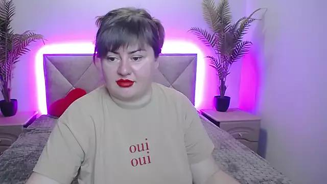 ZannaDreil from StripChat