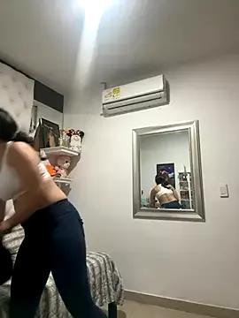 ZarahEvans from StripChat