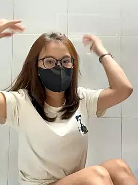 Zyzy009 from StripChat is Freechat