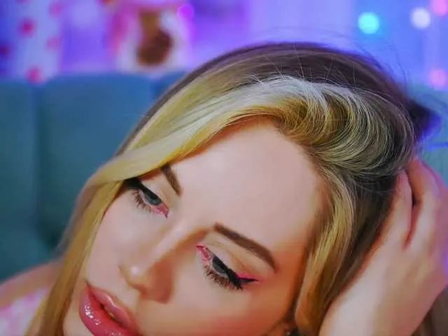 0------0 on BongaCams 