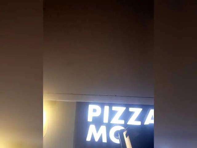 Angydoll on BongaCams