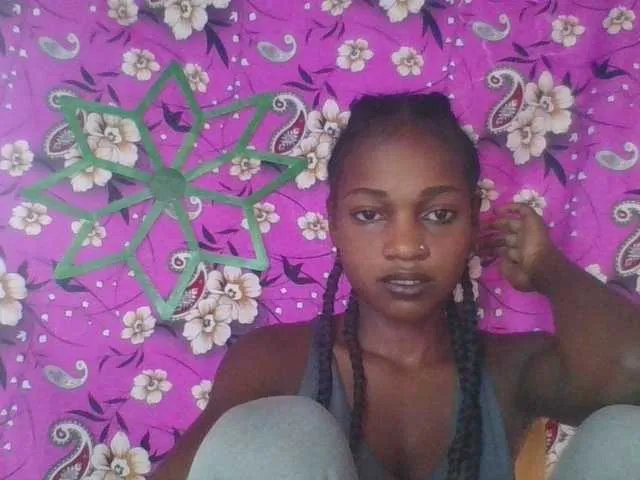 BelleValeur on BongaCams 