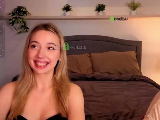 coffee-latte on BongaCams 