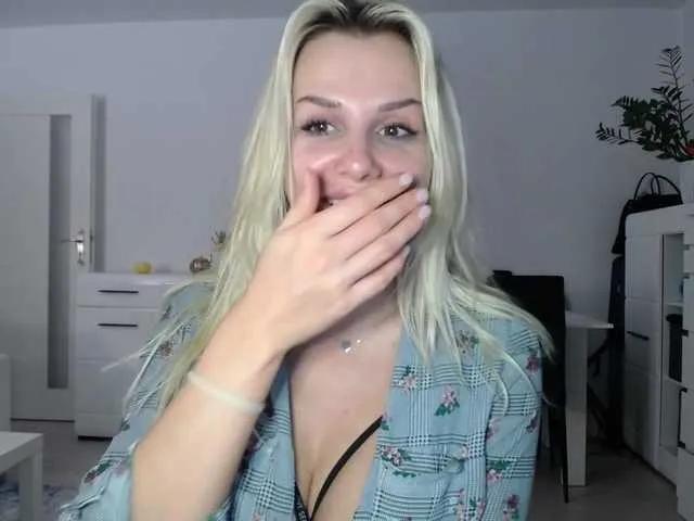 Cornelia22hot on BongaCams