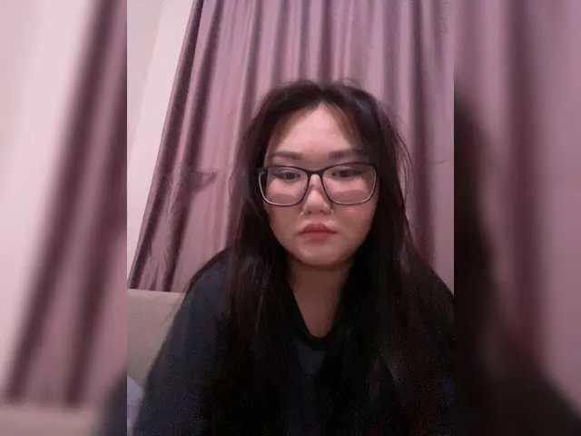 DebbieLu on BongaCams 