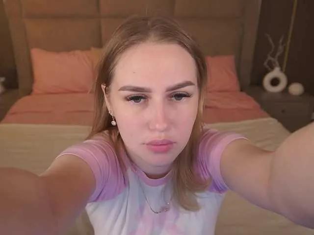 DivineJass — * Confident men who know what they want
* Rough hands and hungry kisses
* A slow, teasing game before we lose control
* Gentle dominance - when you take me exactly how you want
* Risk, adrenaline, and overwhelming passion