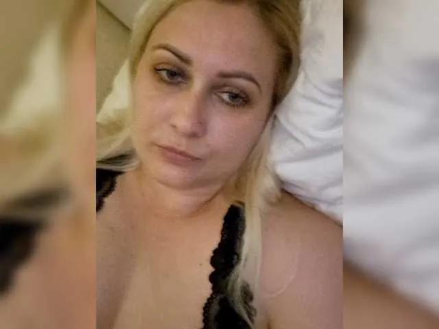 Enni1 on BongaCams 