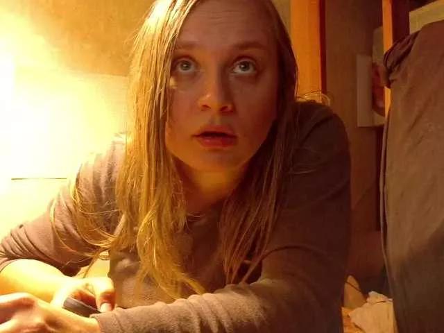 esterjohns on BongaCams 