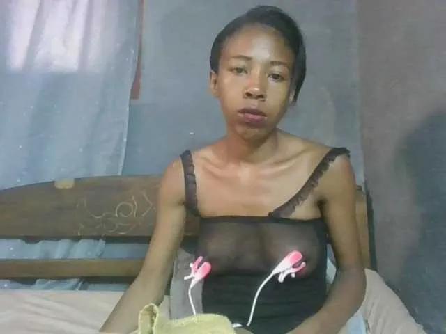 karamel-sexy on BongaCams 