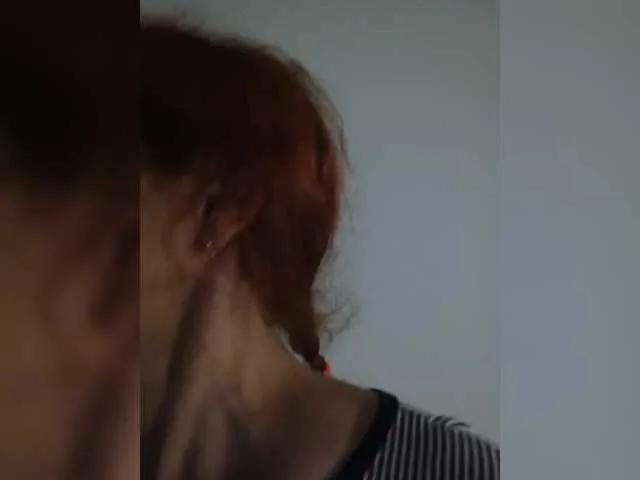 Madam-oss on BongaCams 