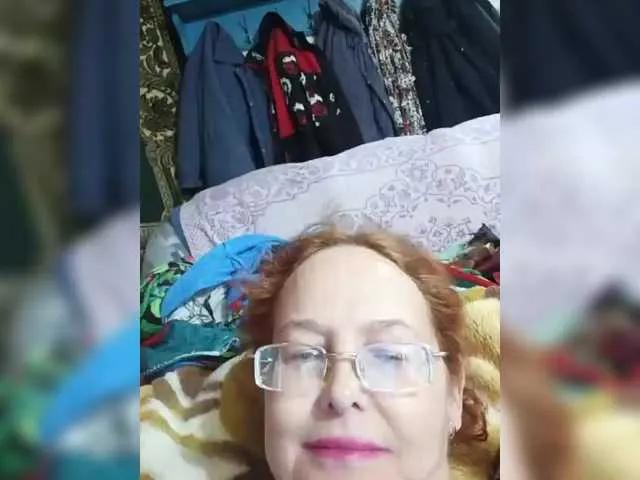 Madam-oss on BongaCams 