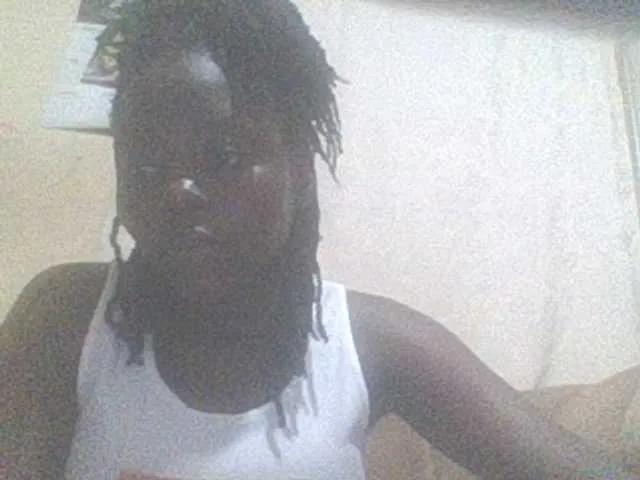 PrettyG on BongaCams