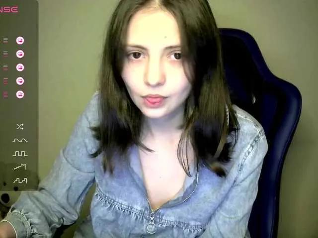 SilverSaya on BongaCams