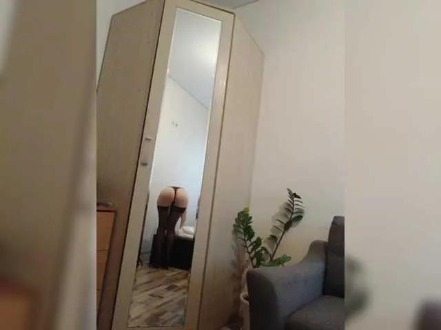 Webca430 on BongaCams