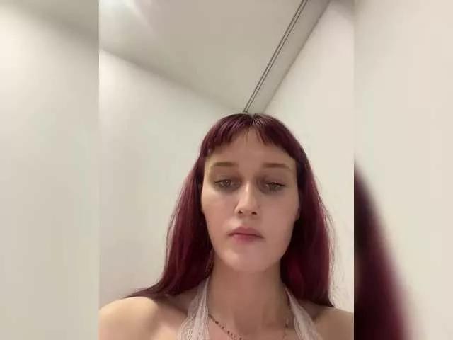 z0mbieGirl on BongaCams